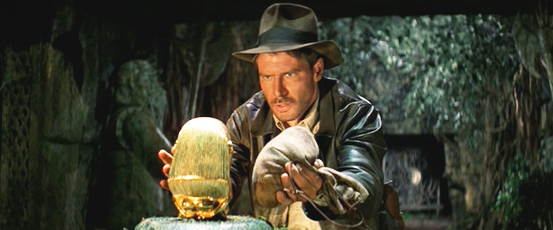 Does indiana jones 2 take place before 1?